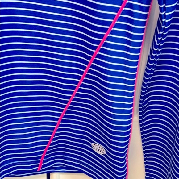 NWOT Women’s Reel Legends Blue & Pink Polyester Freeline Long Sleeve Sun Top S - Picture 2 of 6